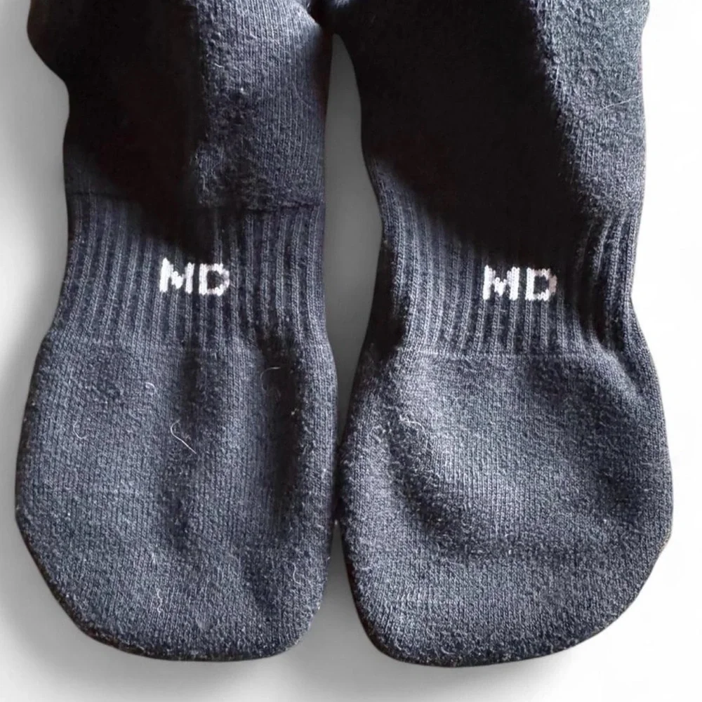 Under Armour Boys Performance Crew Socks Black Blue Size MD 4.5-7